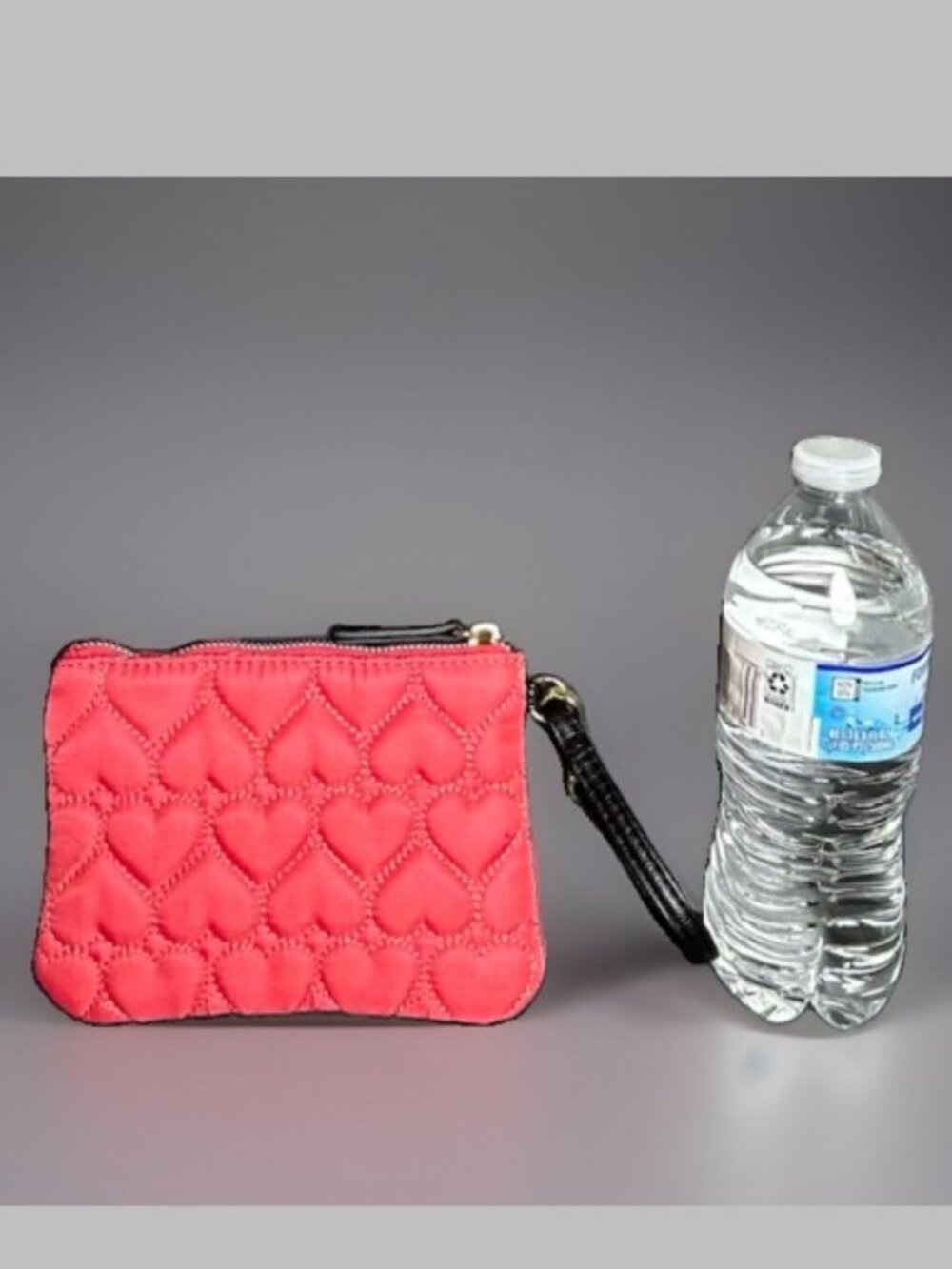 Luv Betsy by Betsey Johnson Coral Pink Quilted Hearts Wristlet Zip Gold Hardware